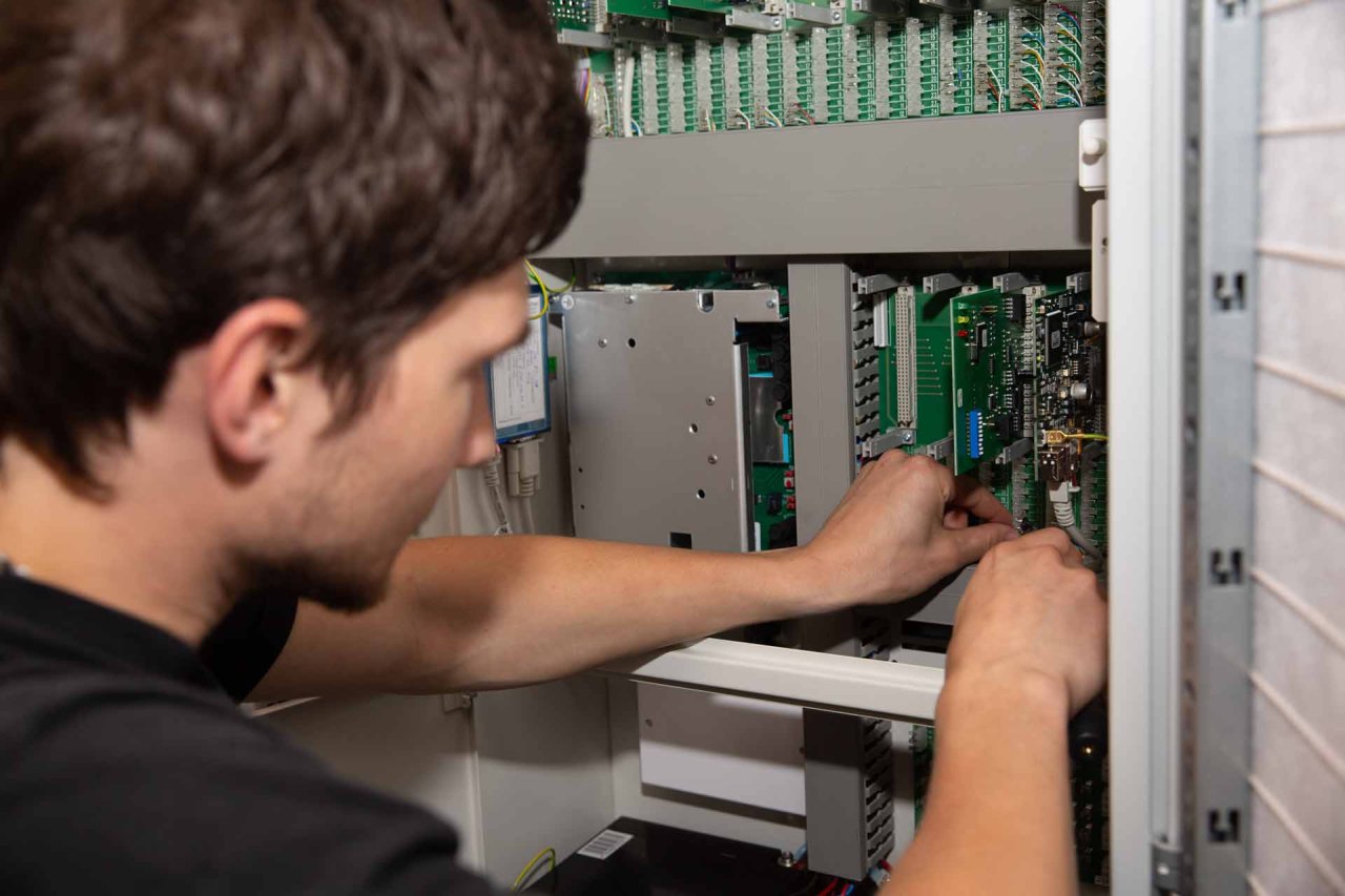 Gebäudeautomation Installation - Nutz GmbH