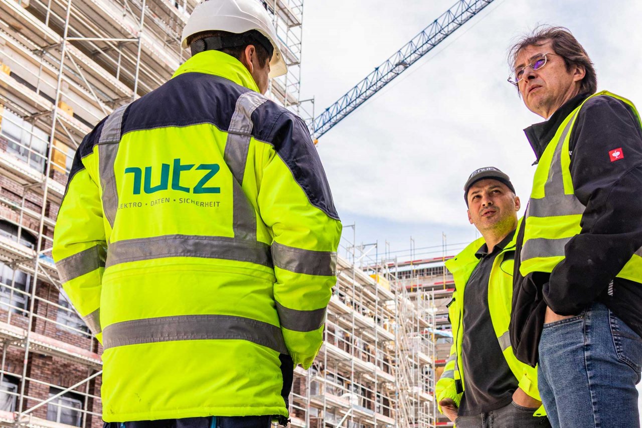 Baustelle Nutz-Mitarbeiter - Unsere Leistungen - Nutz GmbH