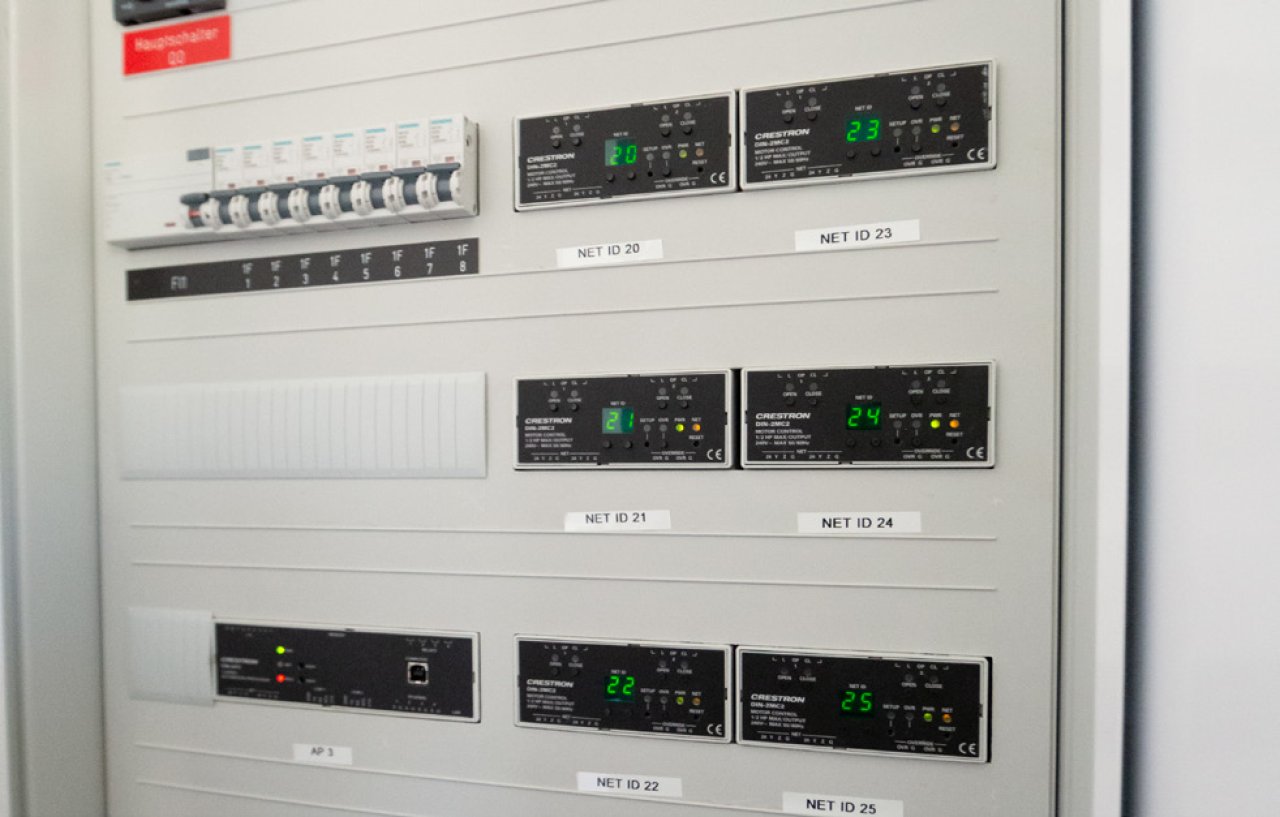 Schaltkasten  – Bankgebäude München – Referenz Nutz GmbH